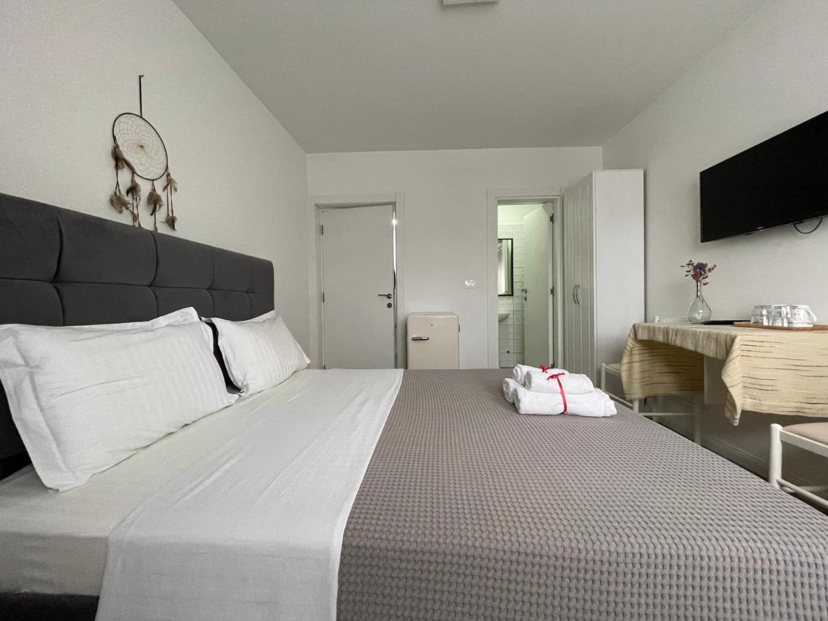טיראנה Central Studio Apartments מראה חיצוני תמונה
