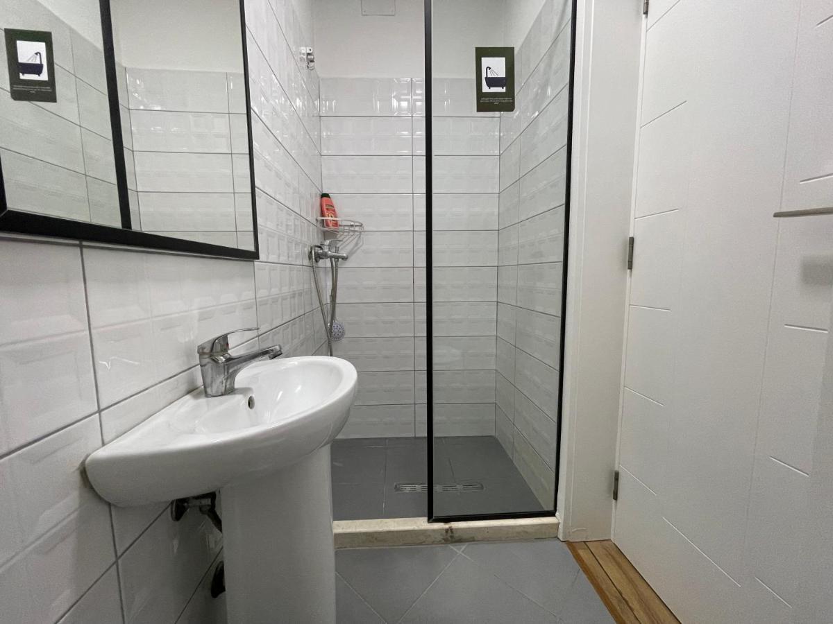 טיראנה Central Studio Apartments מראה חיצוני תמונה