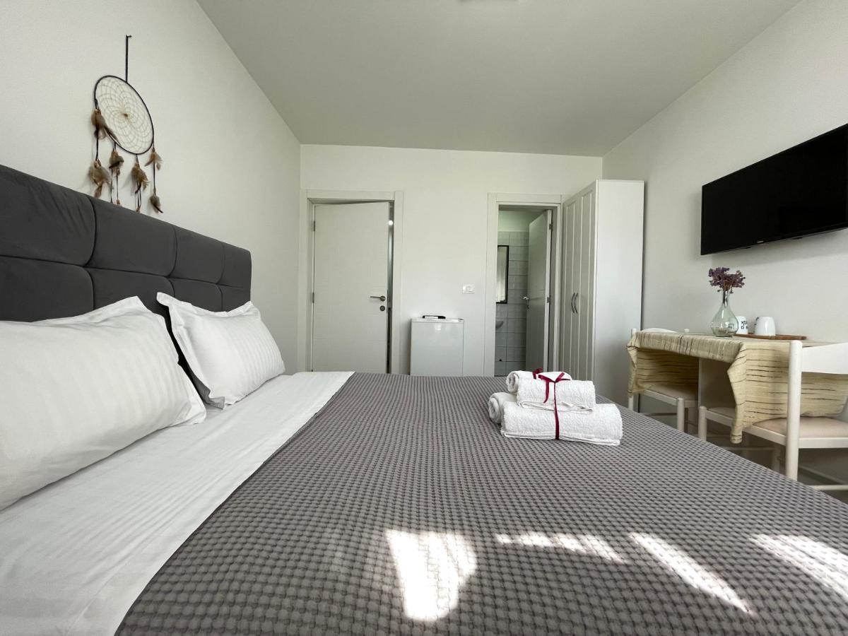 טיראנה Central Studio Apartments מראה חיצוני תמונה