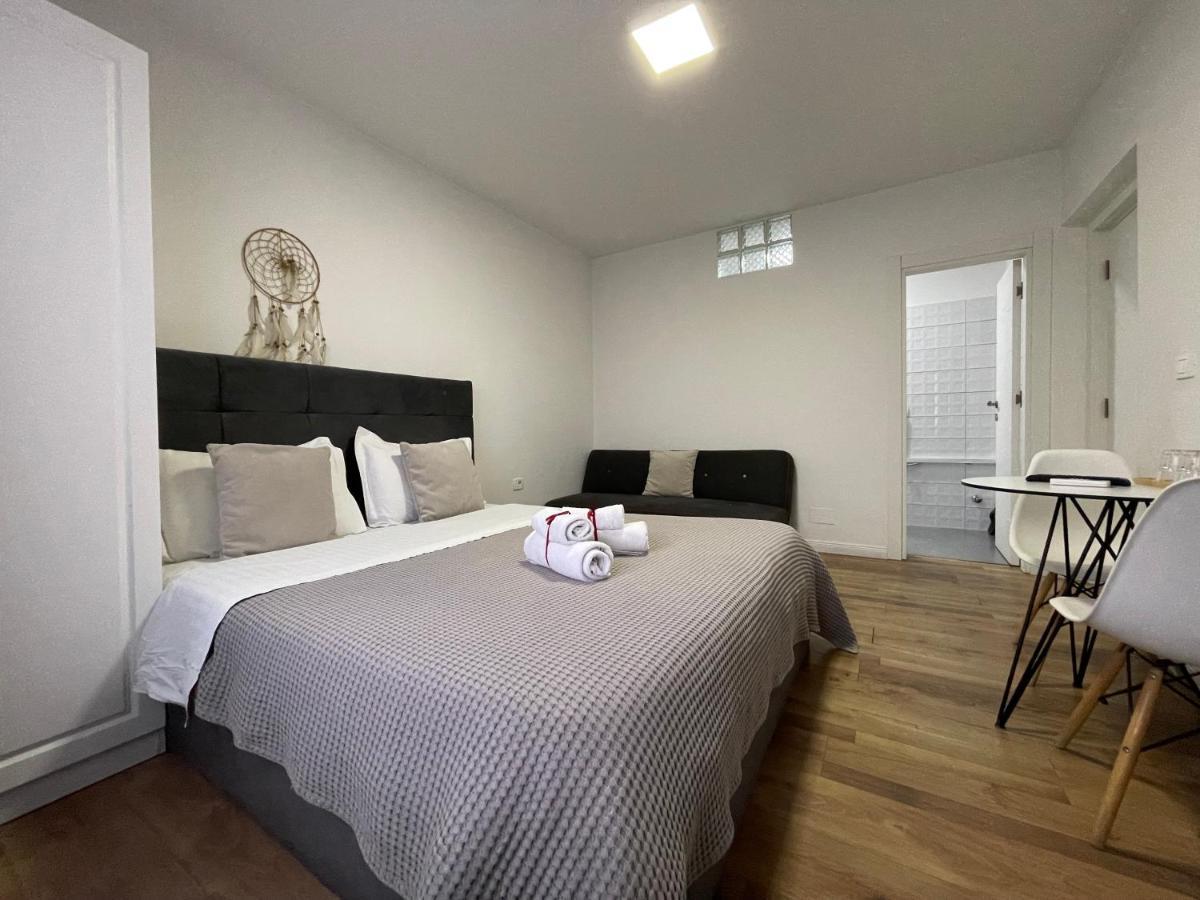 טיראנה Central Studio Apartments מראה חיצוני תמונה